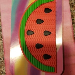 Silicon brush cleaner